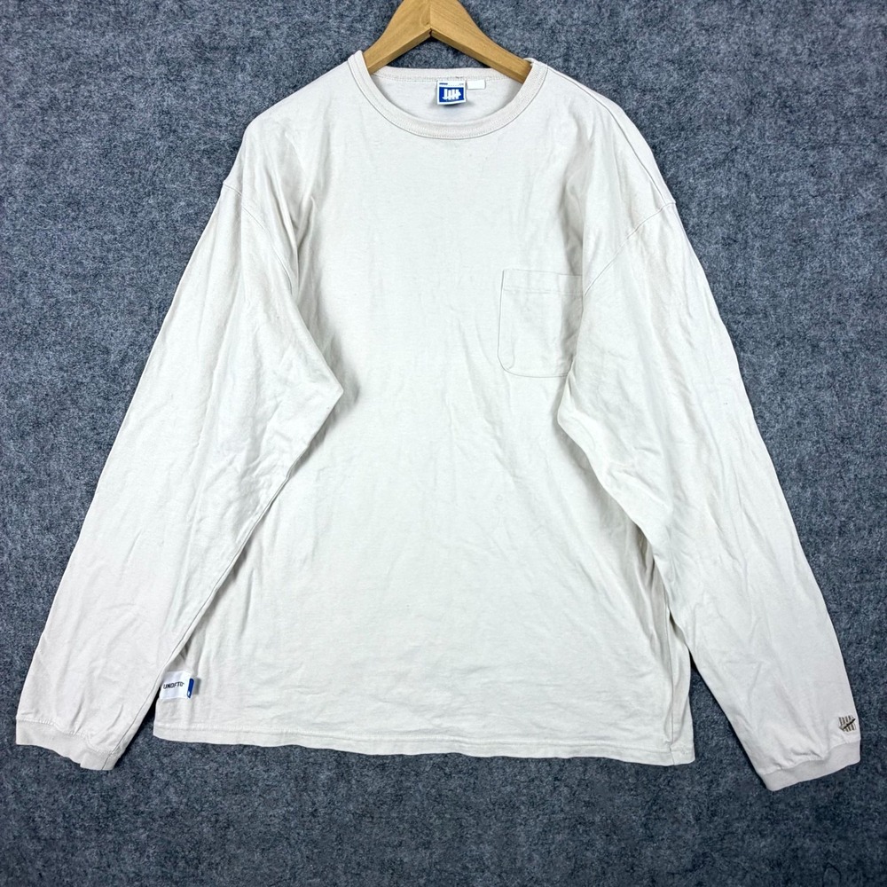 Undefeated T Shirt Mens XL Beige Cotton Single Pocket Long Sleeve Crew Neck Tee